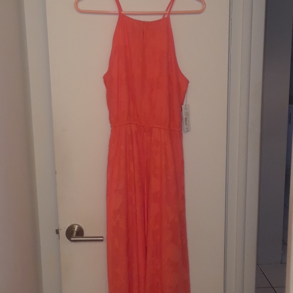 Dress - Picture 1 of 5